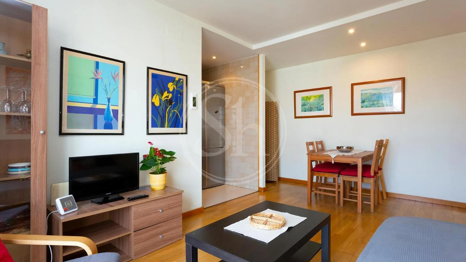 Comodo Apartamento Junto A Hospital Sant Pau Barcelona 0*,  Spanien